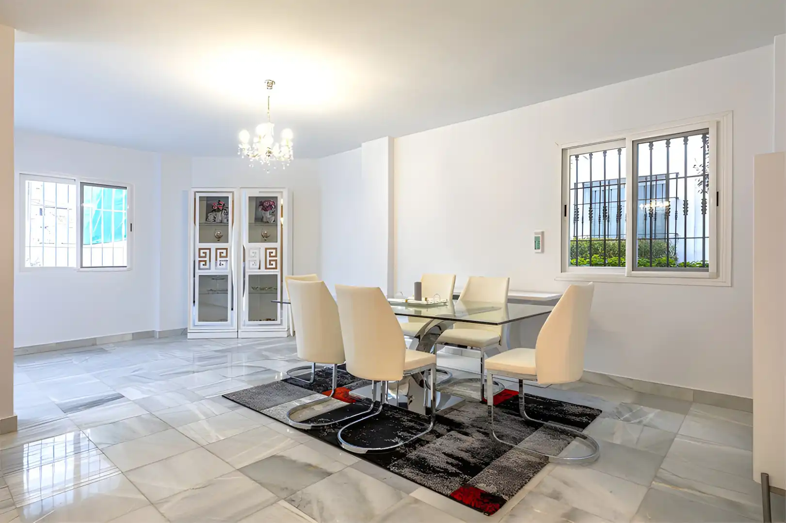 Reihenhaus mit Pool zum Verkauf in Nueva Andalucía, imagen 10