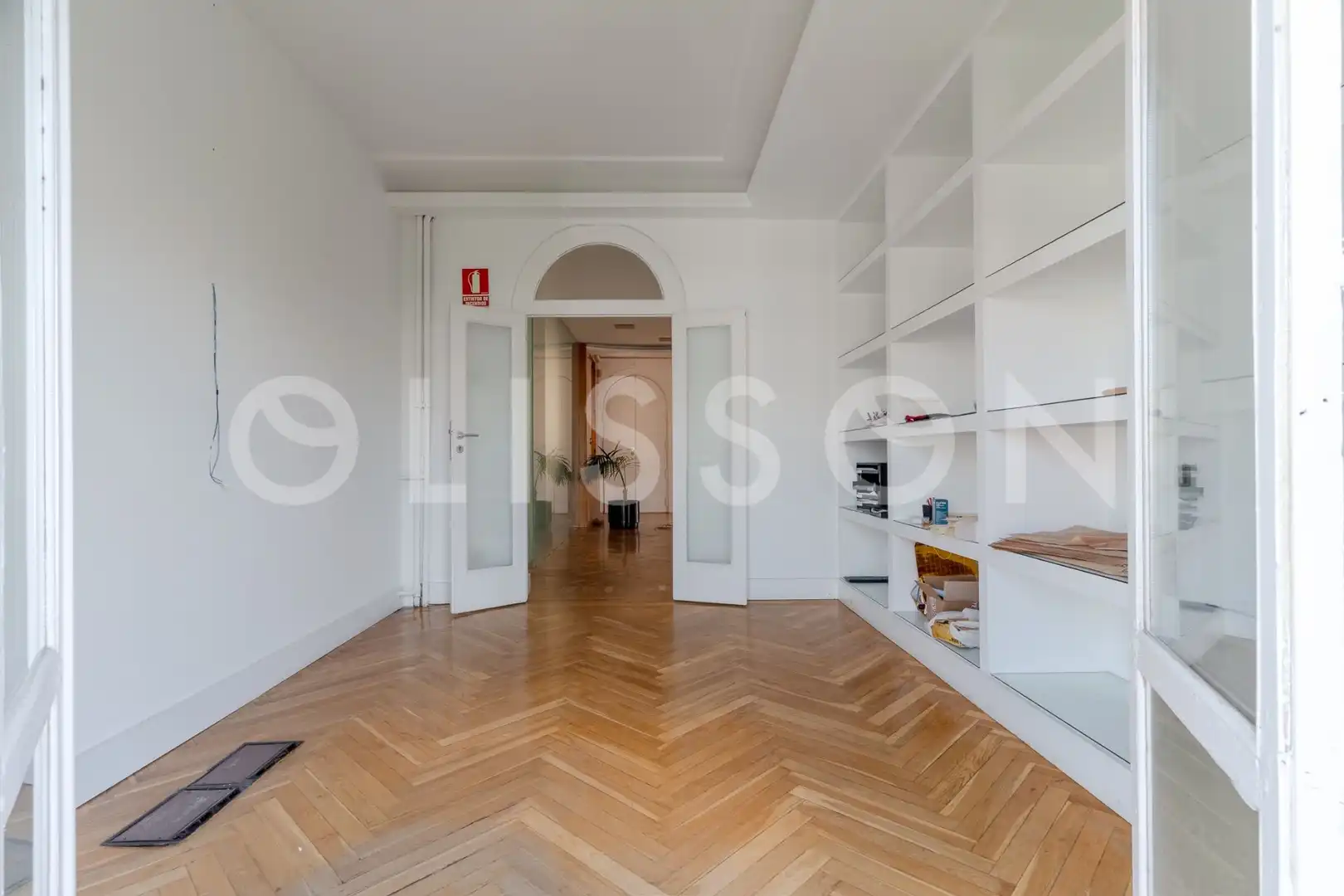 Flat for sale in Madrid  with Air Conditioner, Heating and Storage room