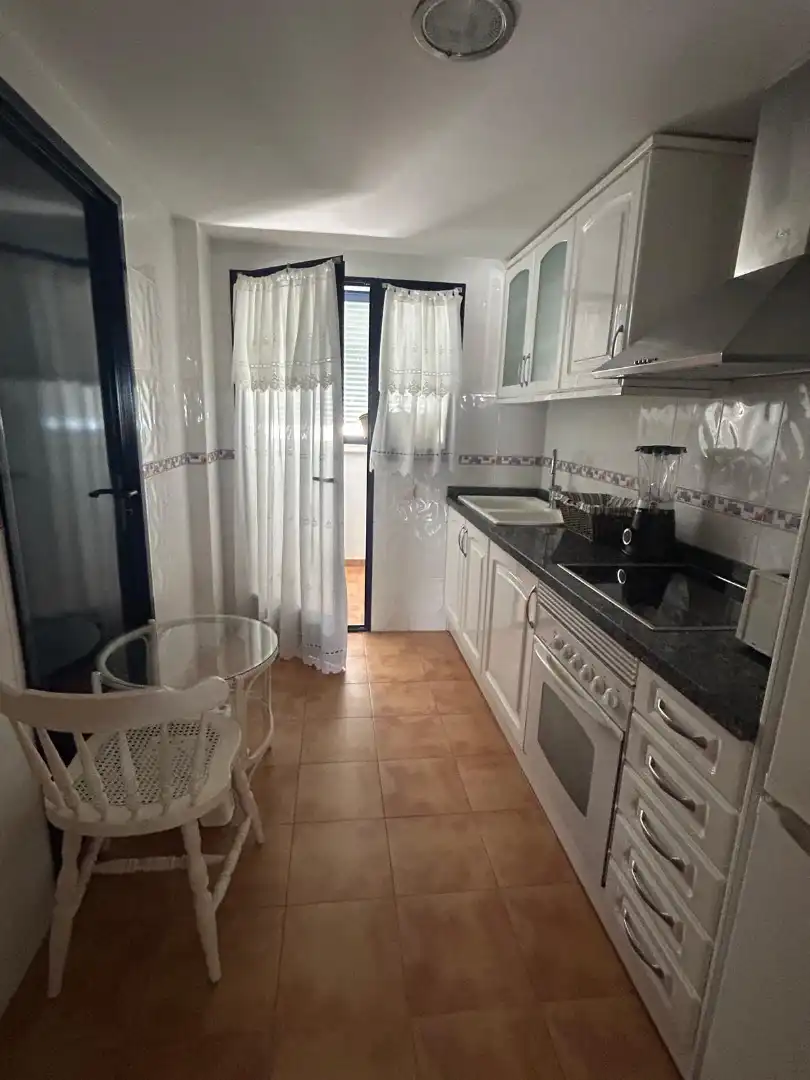 Appartamento con piscina in vendita a Carrer del Comtat 129, imagen 9