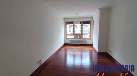 Foto 3 de Pis de lloguer a Las Arenas, Bizkaia