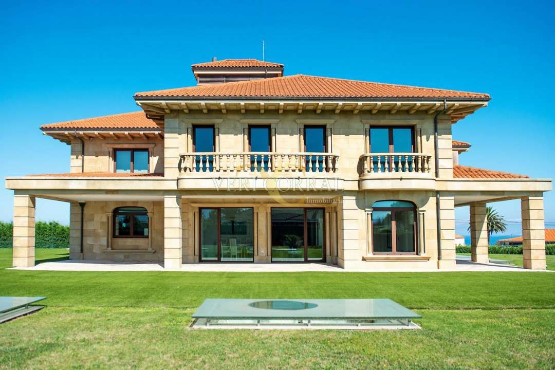 Vista exterior de Casa o chalet en venta en Gijón  con Calefacción, Jardín privado y Terraza