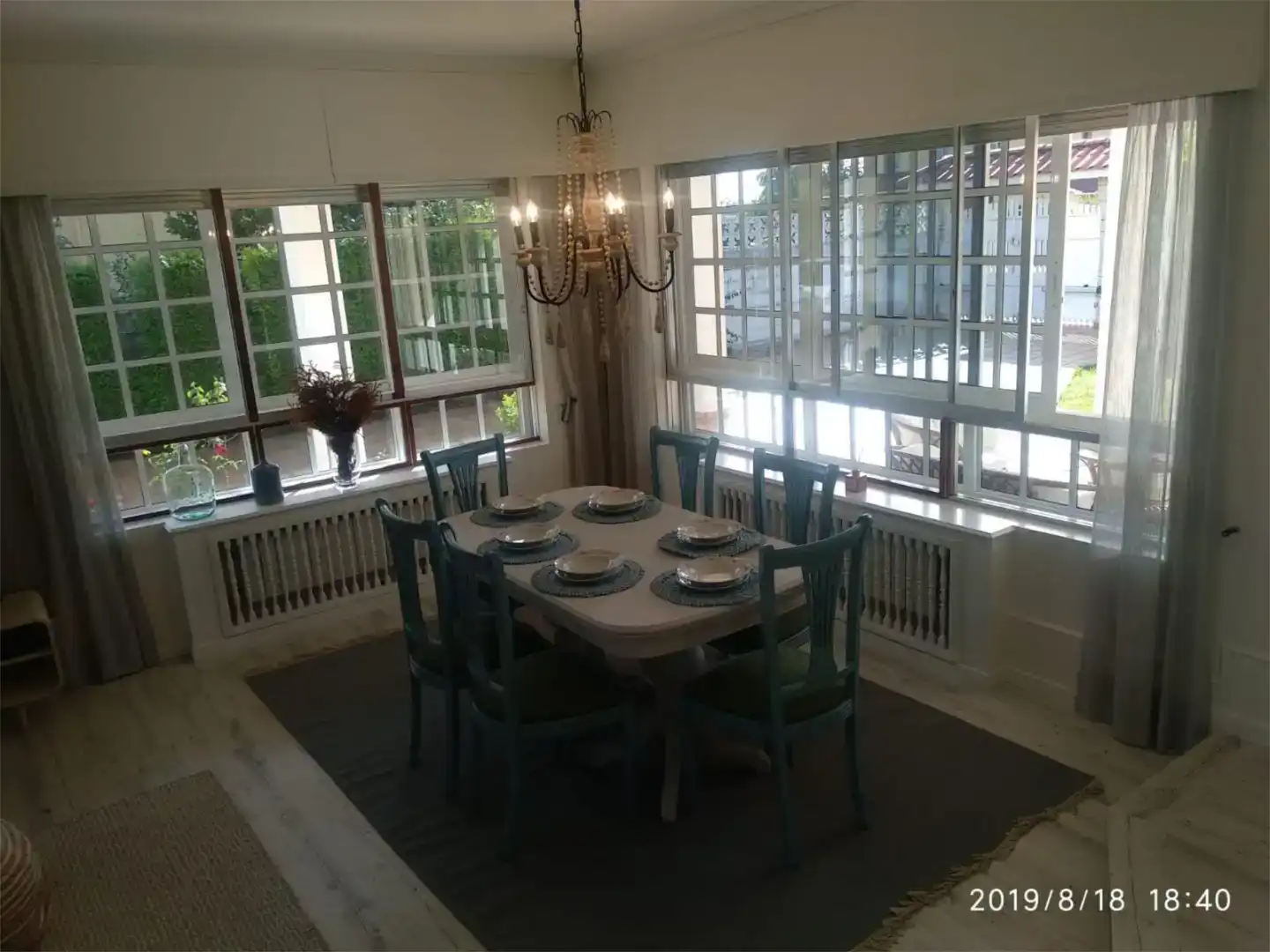 Comedor de Casa o chalet de alquiler en Cabanas con Jardín privado, Parquet y Piscina