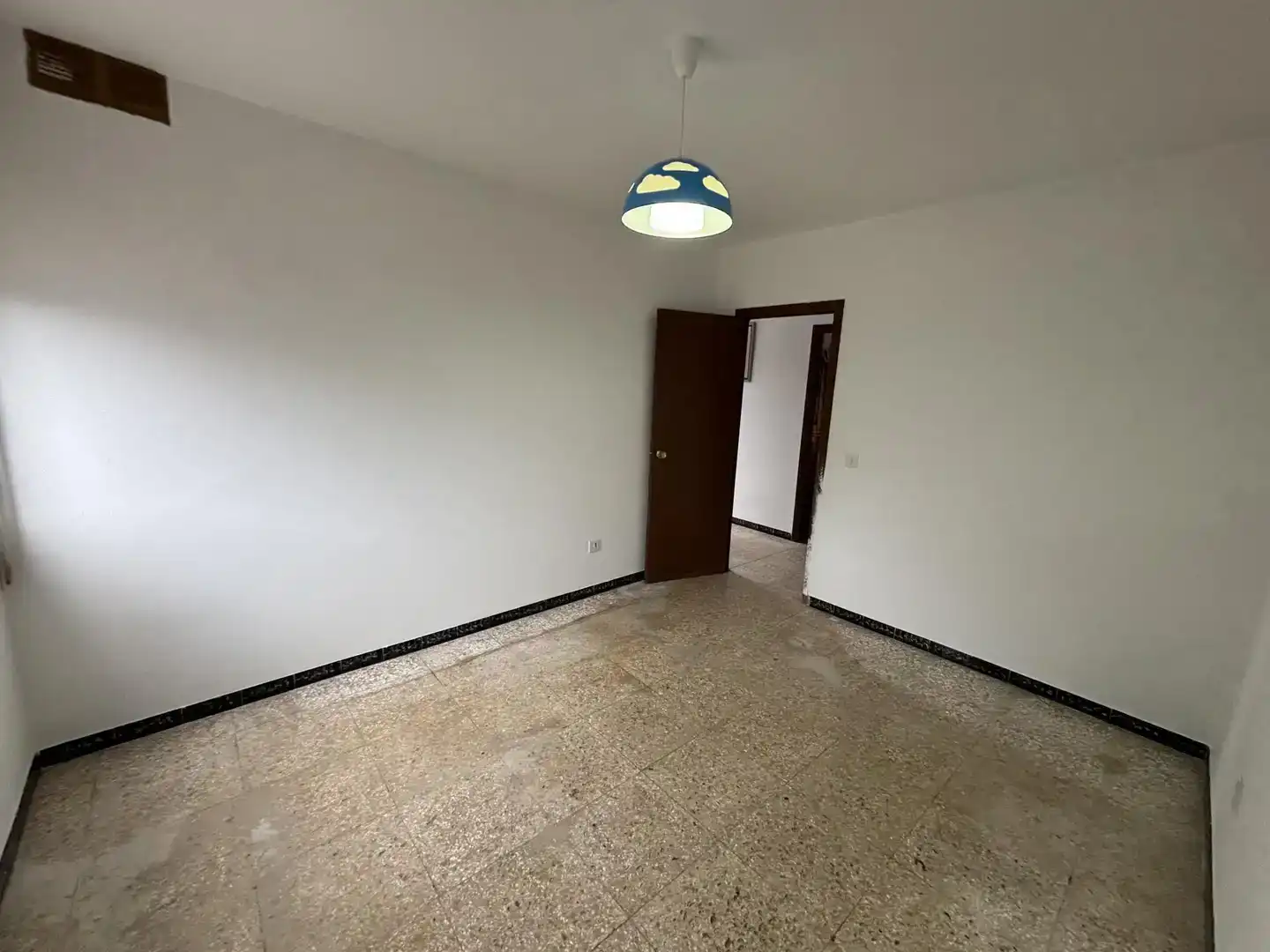 Casa o chalet en venta en Melide con Jardín privado, Trastero y Amueblado