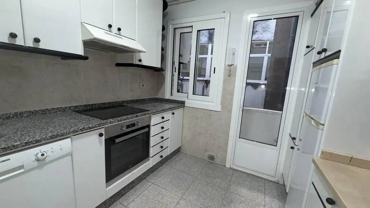 Piso con terraza en alquiler en Centro, imagen 7
