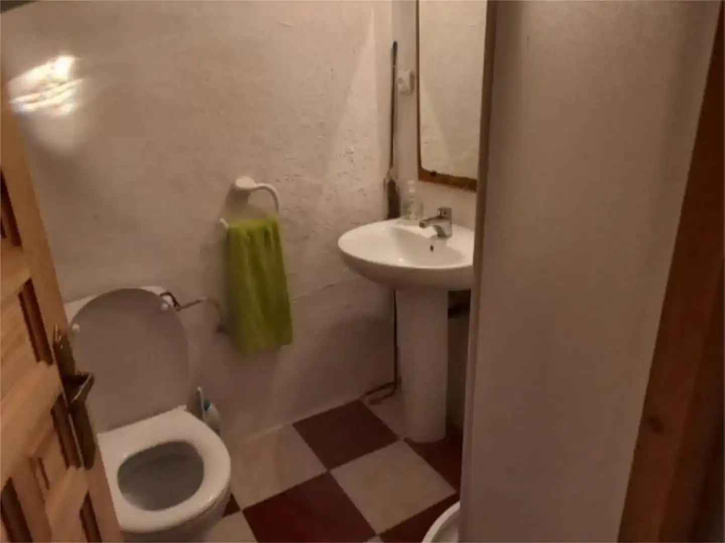 Bany de Pis en venda en Borobia amb Moblat