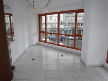 Bureau avec ascenseur à louer à Outeiro