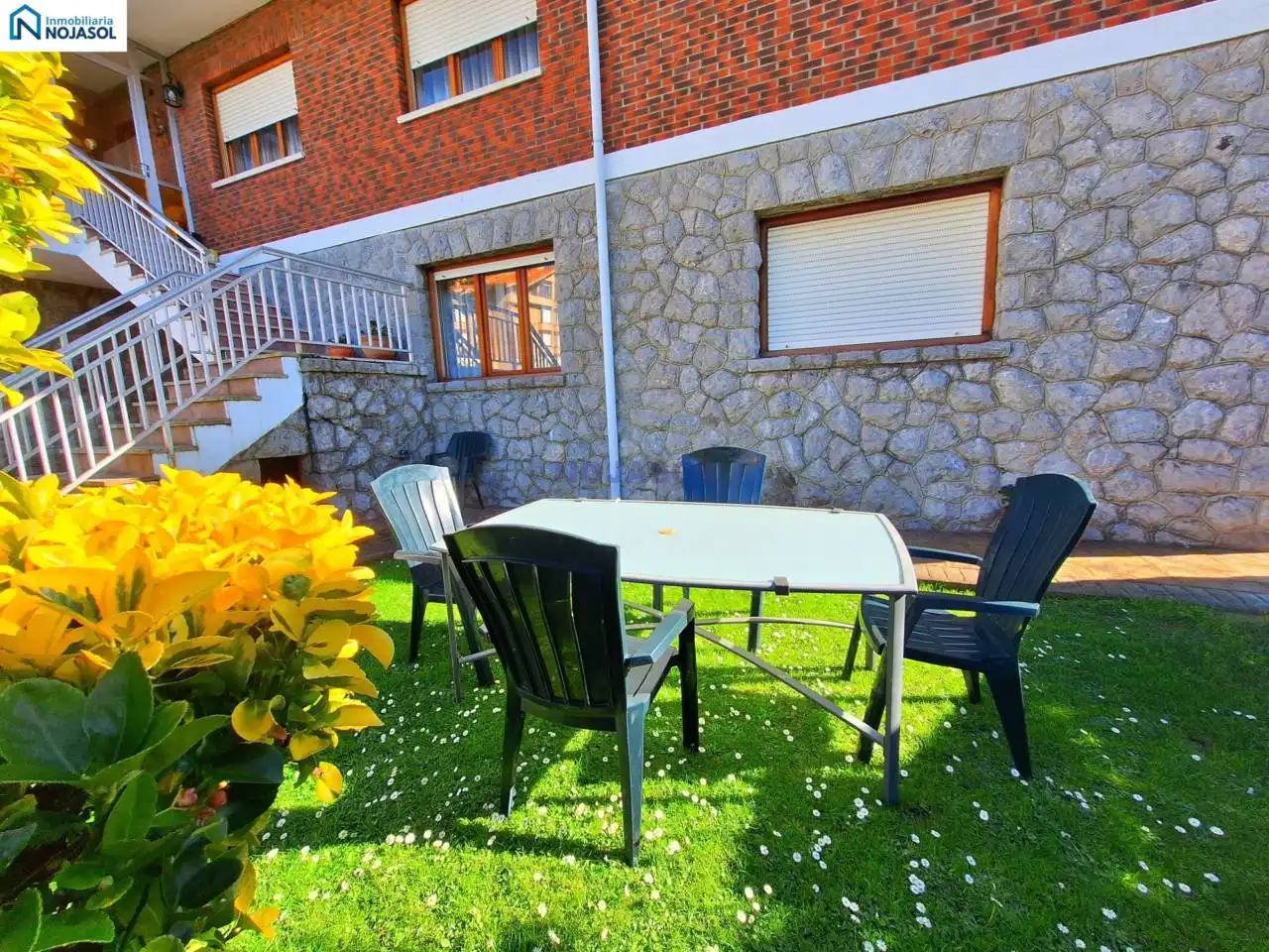 Jardí de Casa o xalet de lloguer en Noja amb Calefacció, Jardí privat i Moblat