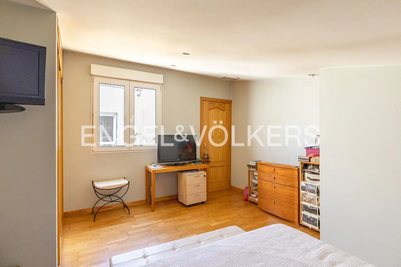 Attic for sale in Madrid  with Air Conditioner, Heating and Terrace