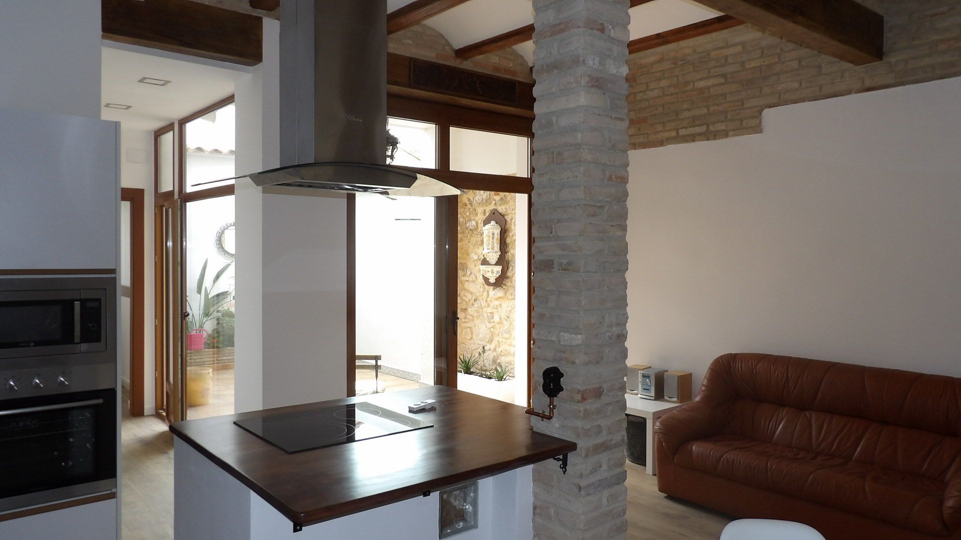 Kitchen of Planta baja to rent in  Valencia Capital  with Furnished and Microwave
