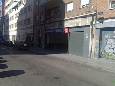 Local comercial en alquiler en Calle de Juan Duque