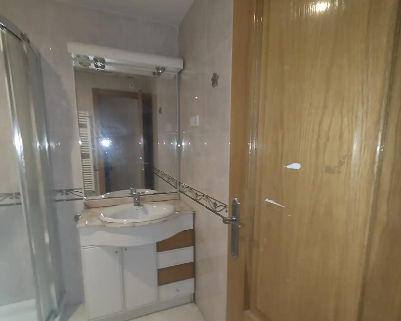 Baño de Piso en venta en Alcobendas con Calefacción