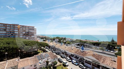 Foto 3 de Piso en venta en Pasaje Olivo de Calypso, 121, Calahonda, Mijas