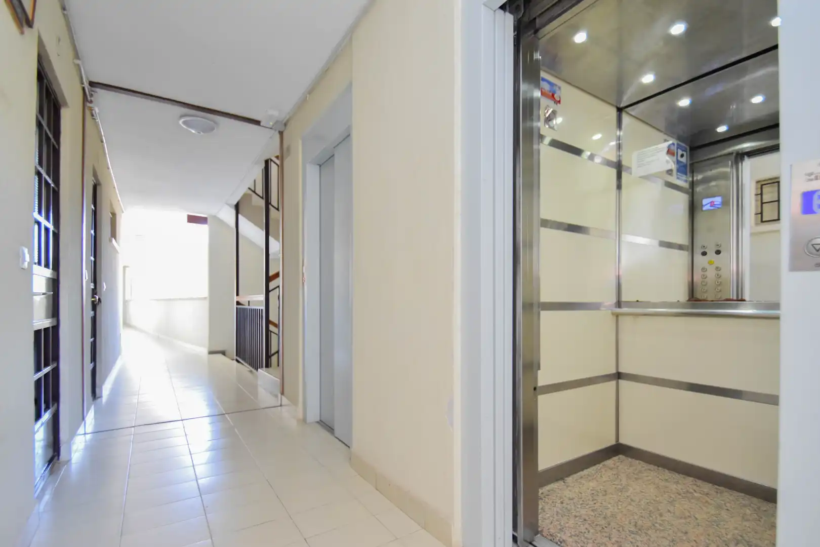 Flat for sale in Almuñécar  with Parquet flooring, Terrace and Furnished