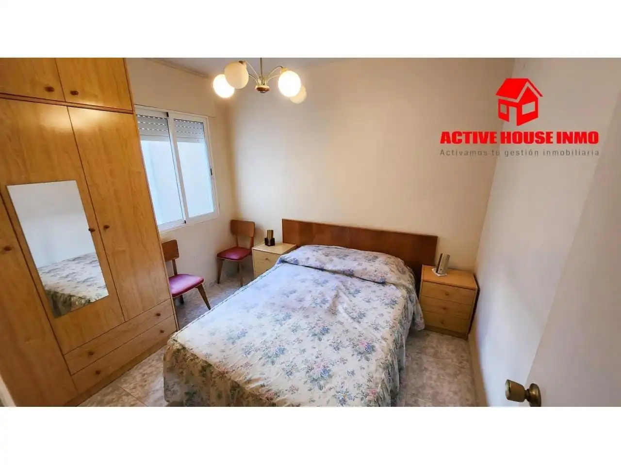 Schlafzimmer von Einfamilien-Reihenhaus zum Verkauf in La Ràpita mit Klimaanlage, Terrasse und Abstellraum