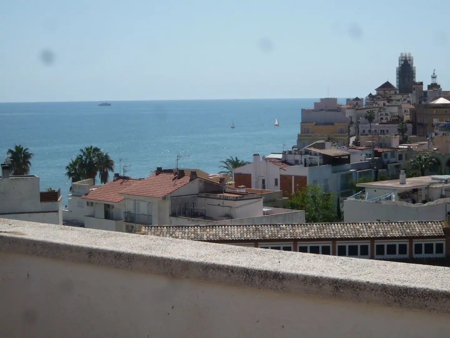 Außenansicht von Wohnung zum Verkauf in Sitges mit Klimaanlage, Heizung und Terrasse
