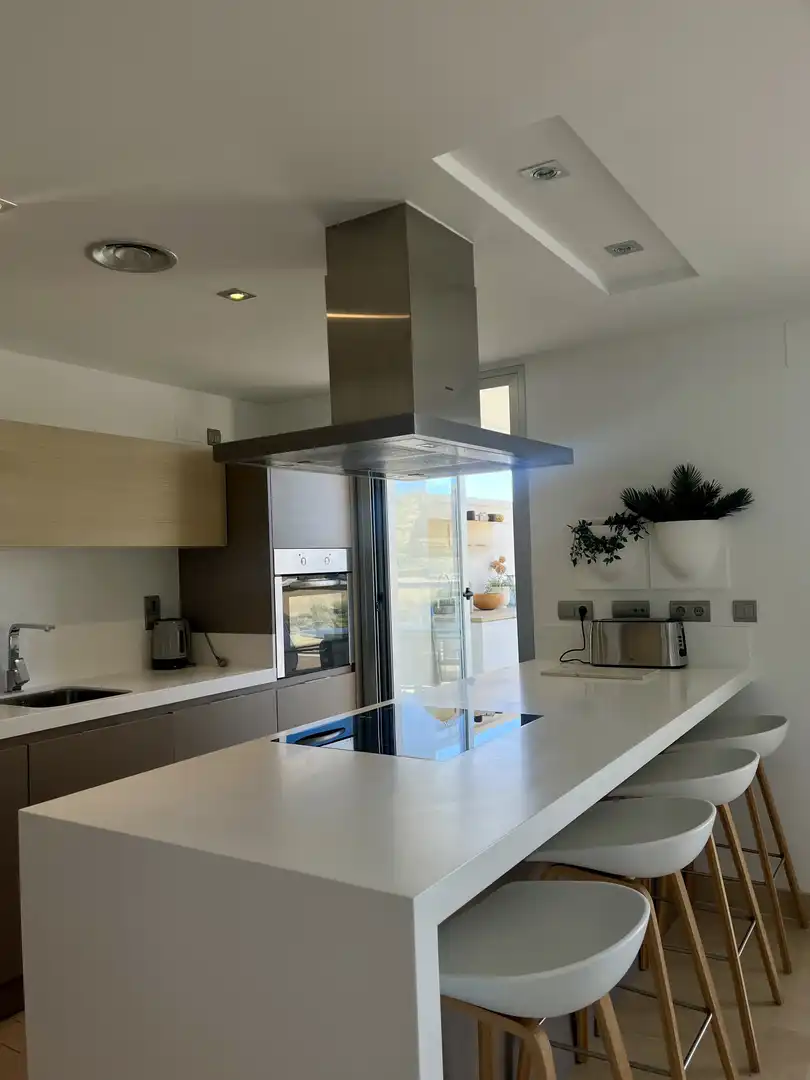 Cocina de Planta baja en venta en Benahavís con Aire acondicionado, Terraza y Trastero
