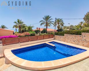 Vista exterior de Casa o xalet en venda en Santa Pola amb Aire condicionat, Jardí privat i Terrassa