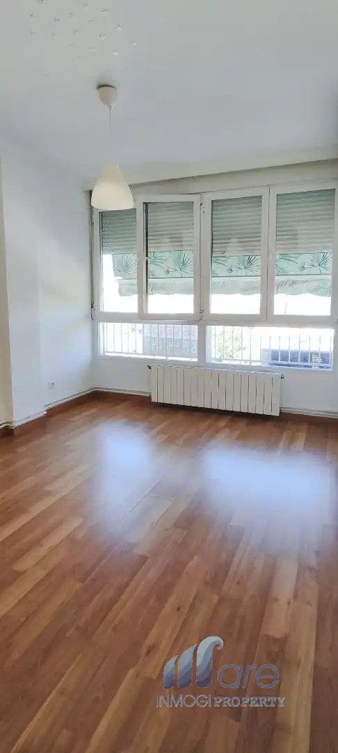 Bedroom of Flat for sale in Granada  with Heating and Parquet flooring