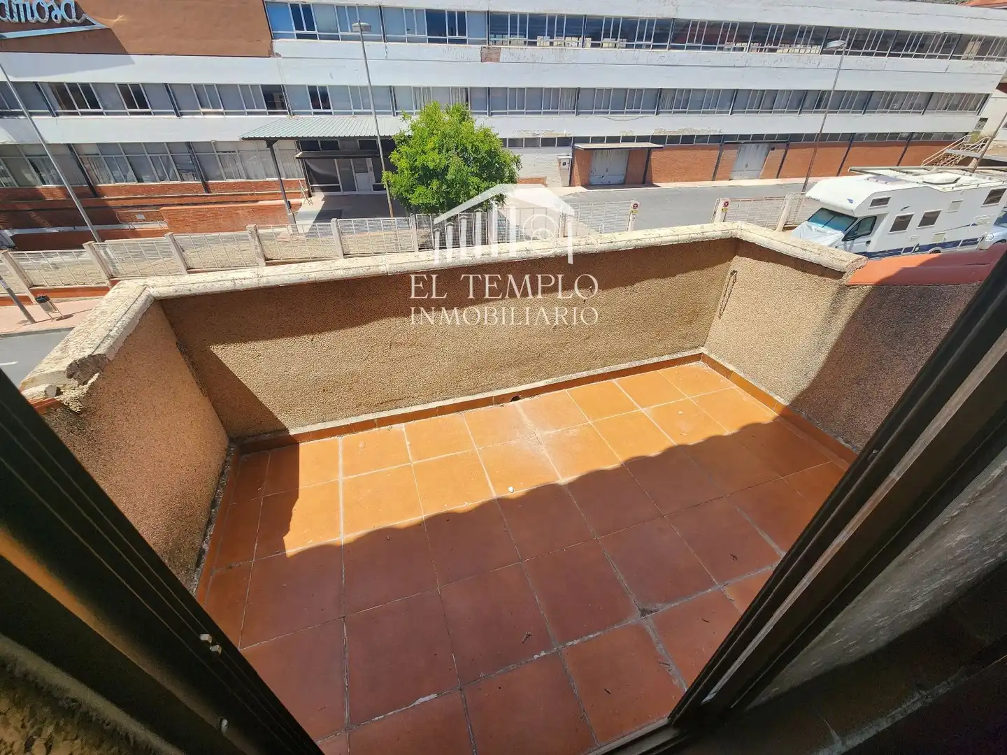 Terrassa de Casa adosada en venda en Onil amb Aire condicionat
