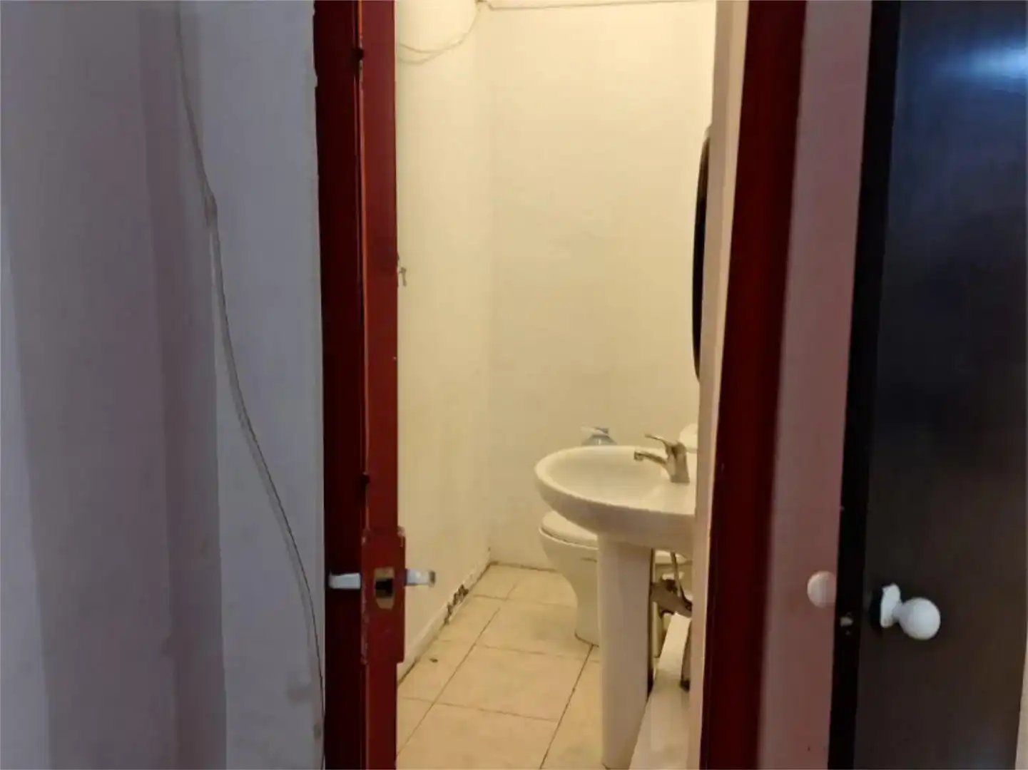 Bany de Planta baixa en venda en Esplugues de Llobregat