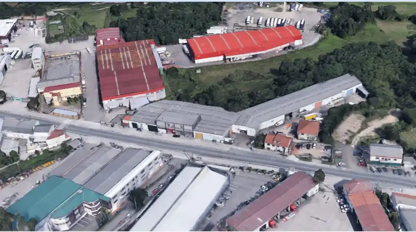 Vista exterior de Nave industrial en venta en Redondela