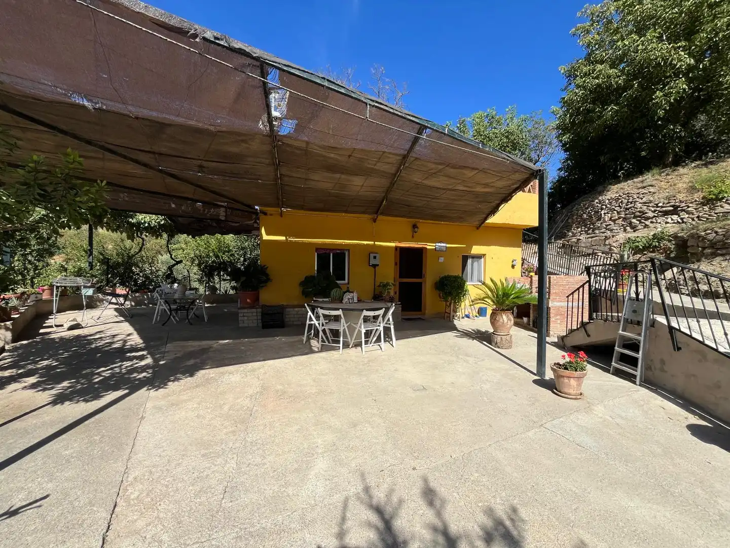 Vista exterior de Finca rústica en venta en Dúrcal con Jardín privado, Terraza y Amueblado