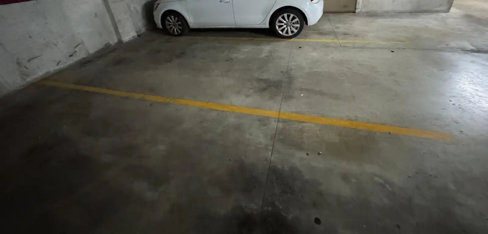 Einzelparkplatz zum Verkauf in Nucli Urbà, imagen 4