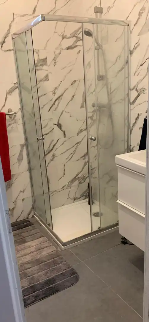 Baño de Piso en venta en Oliva con Amueblado y Alarma