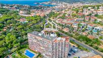 Vista exterior de Apartament en venda en Sant Feliu de Guíxols amb Forn, Microones i Piscina comunitària