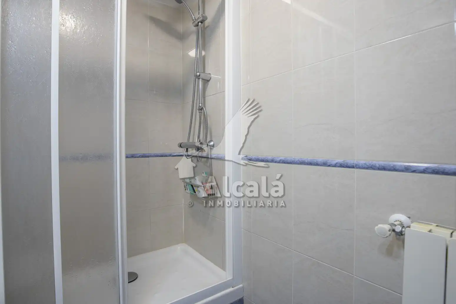 Baño de Piso en venta en Alcalá de Henares con Aire acondicionado y Calefacción