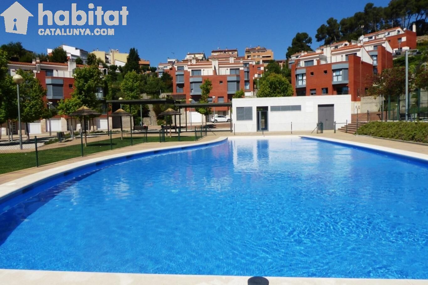 Swimming pool of Single-family semi-detached for sale in Sant Esteve Sesrovires  with Air Conditioner, Private garden and Terrace