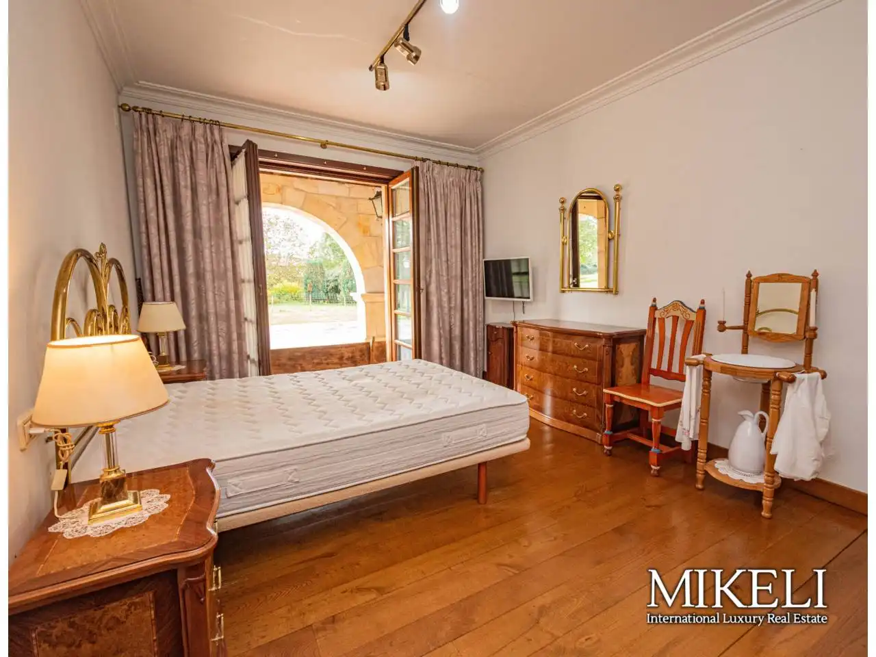 Habitación de Casa o chalet en venta en Santillana del Mar con Calefacción, Jardín privado y Parquet