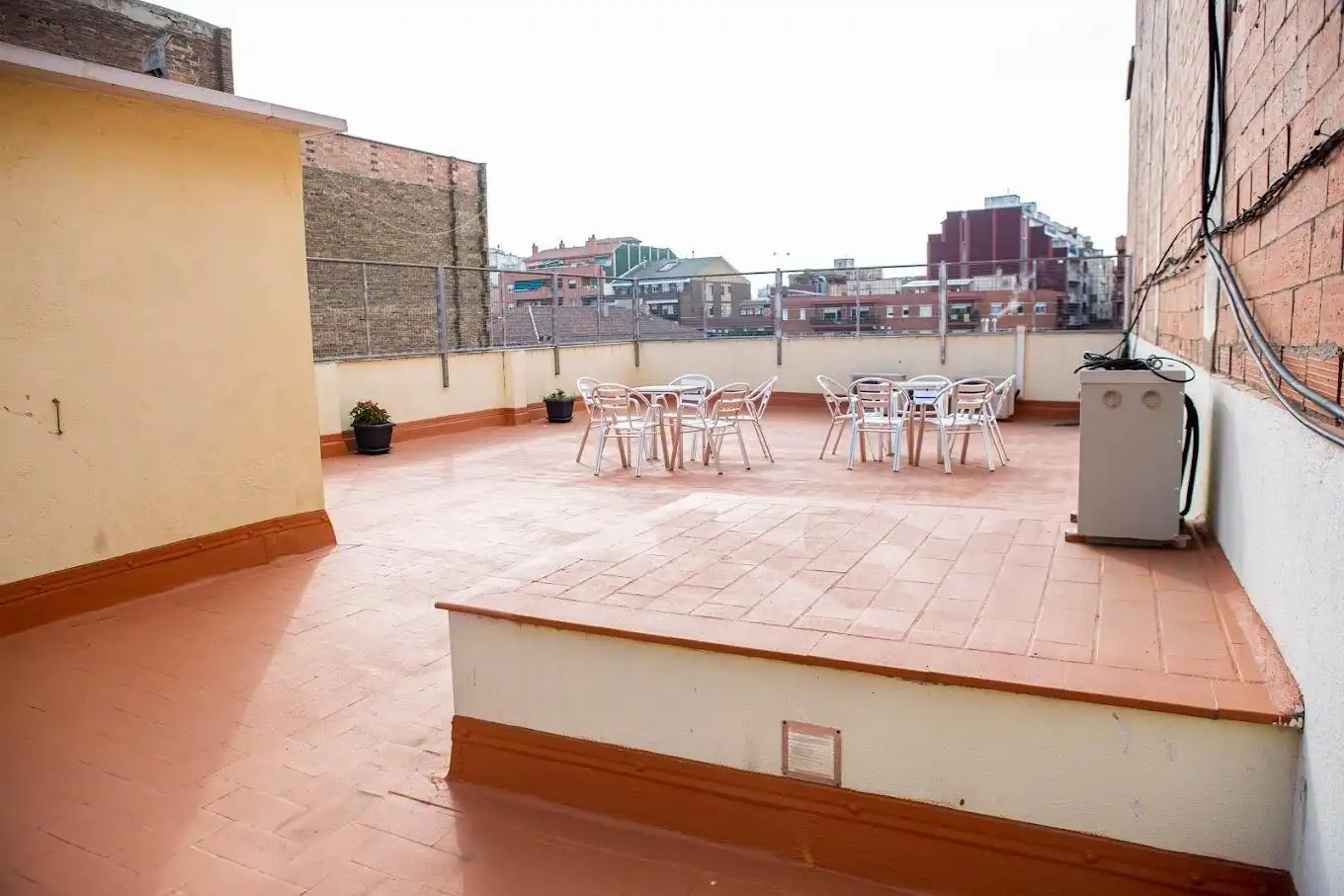 Terrasse von Gebäude zur Miete in Barcelona