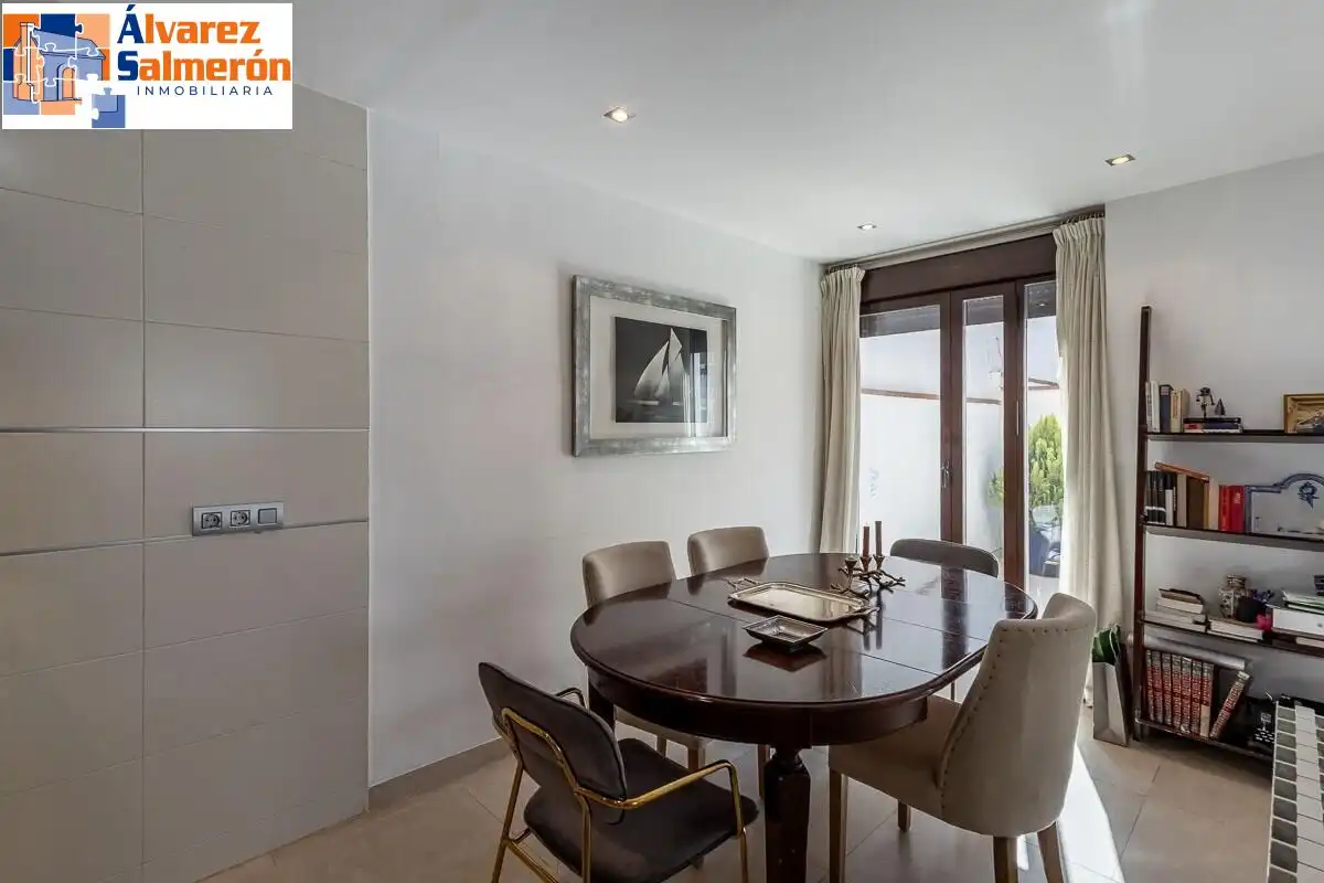 Dining room of Houses for sale in Huétor Vega  with Air Conditioner, Heating and Terrace
