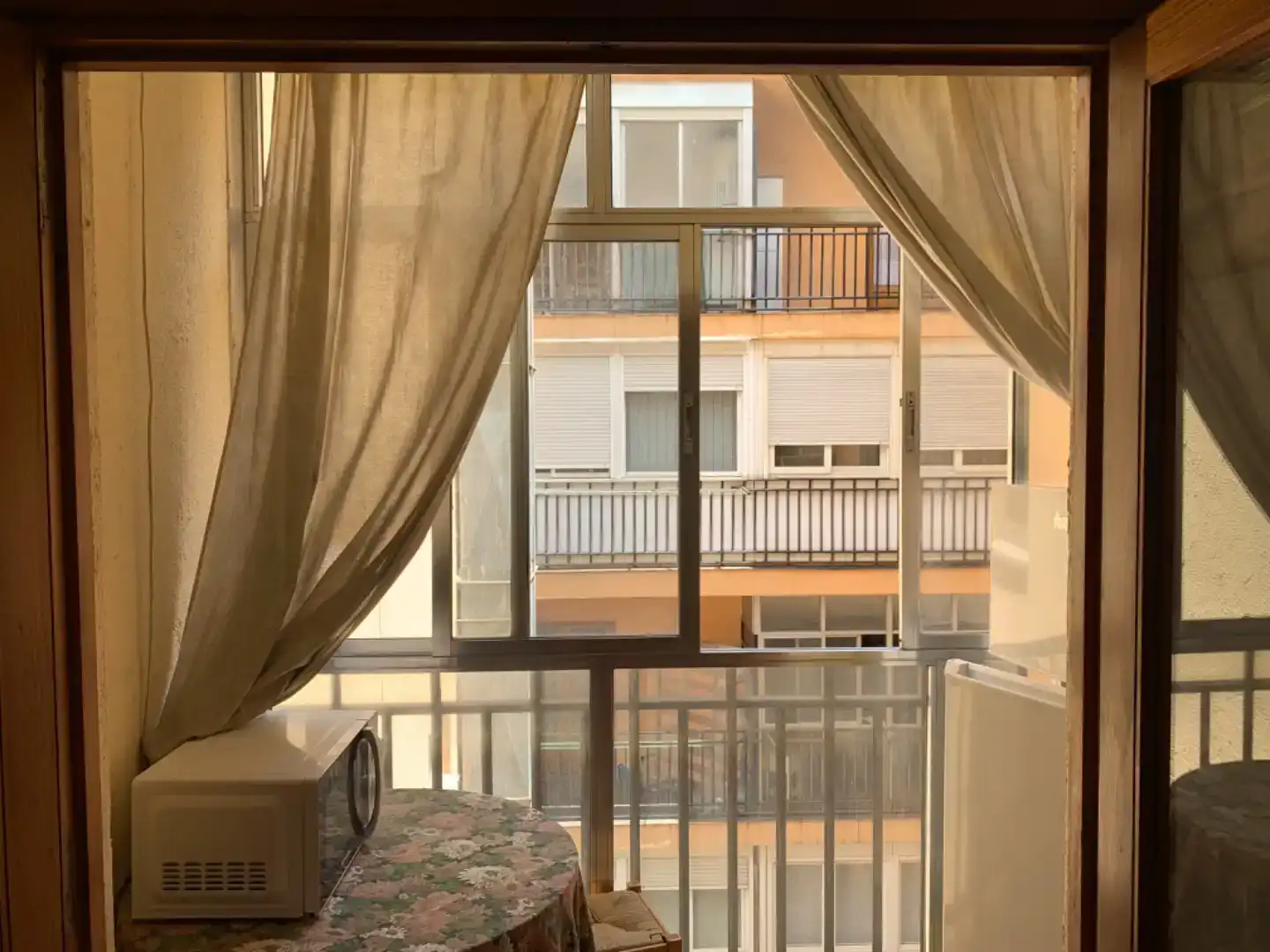Balcony of Study for rent in  Madrid Capital  with Air Conditioner and Balcony