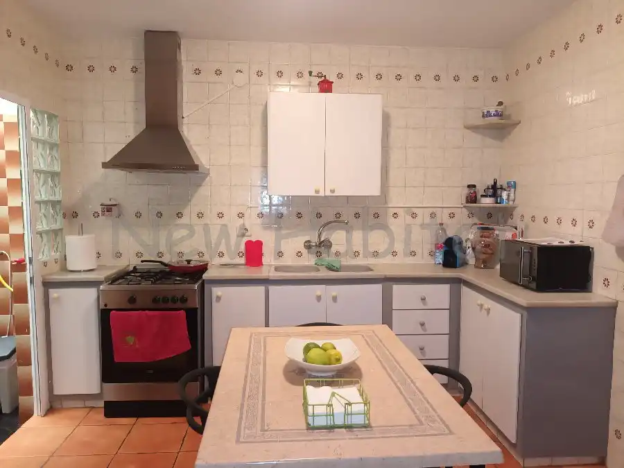 Cuina de Casa adosada en venda en Castellón de la Plana / Castelló de la Plana amb Aire condicionat i Terrassa