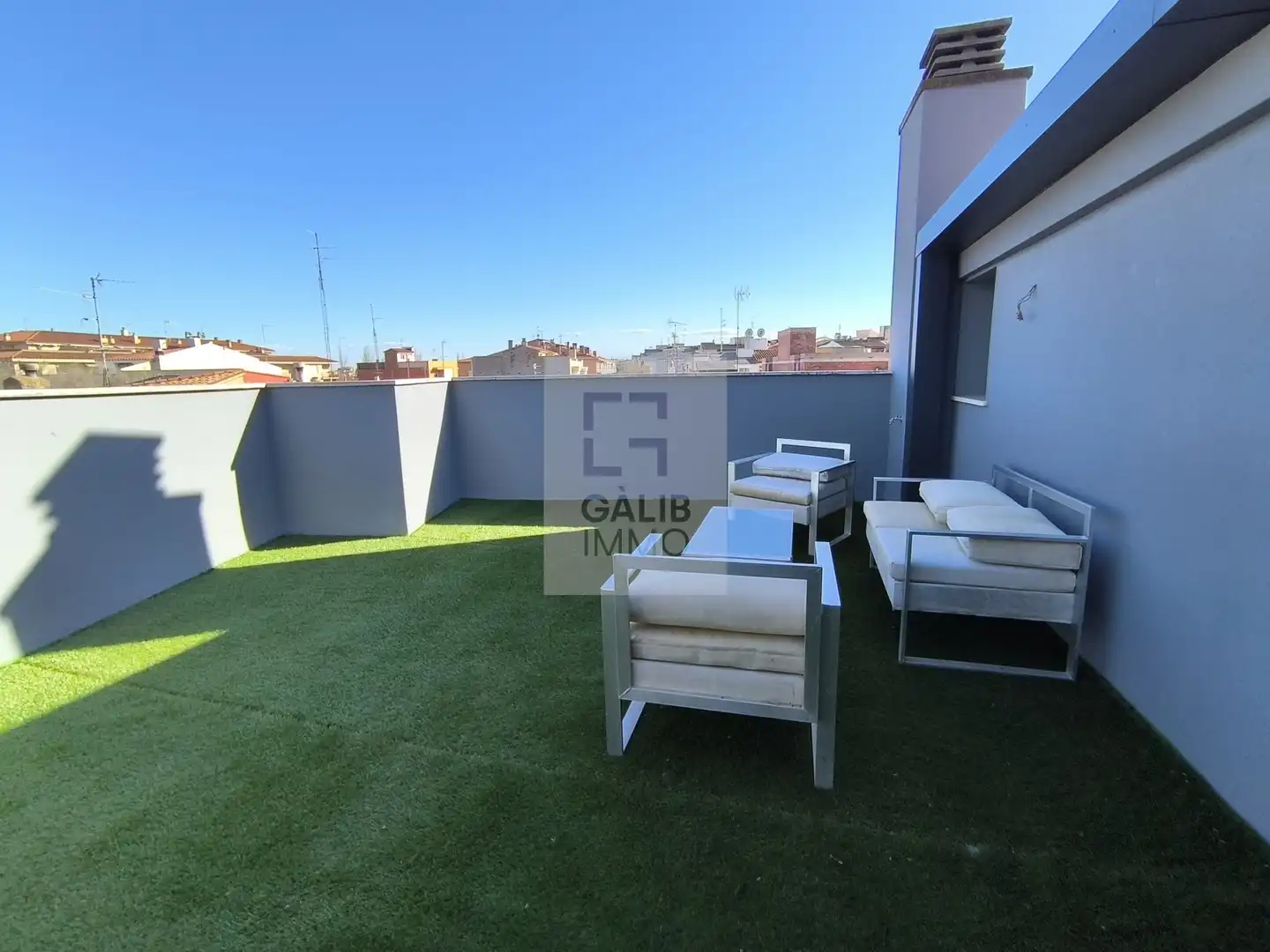 Terrace of Duplexes for sale in Figueres  with Air Conditioner, Heating and Terrace