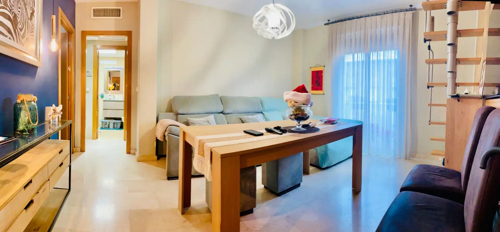 Sala d'estar de Àtic en venda en Córdoba amb Aire condicionat, Calefacció i Terrassa