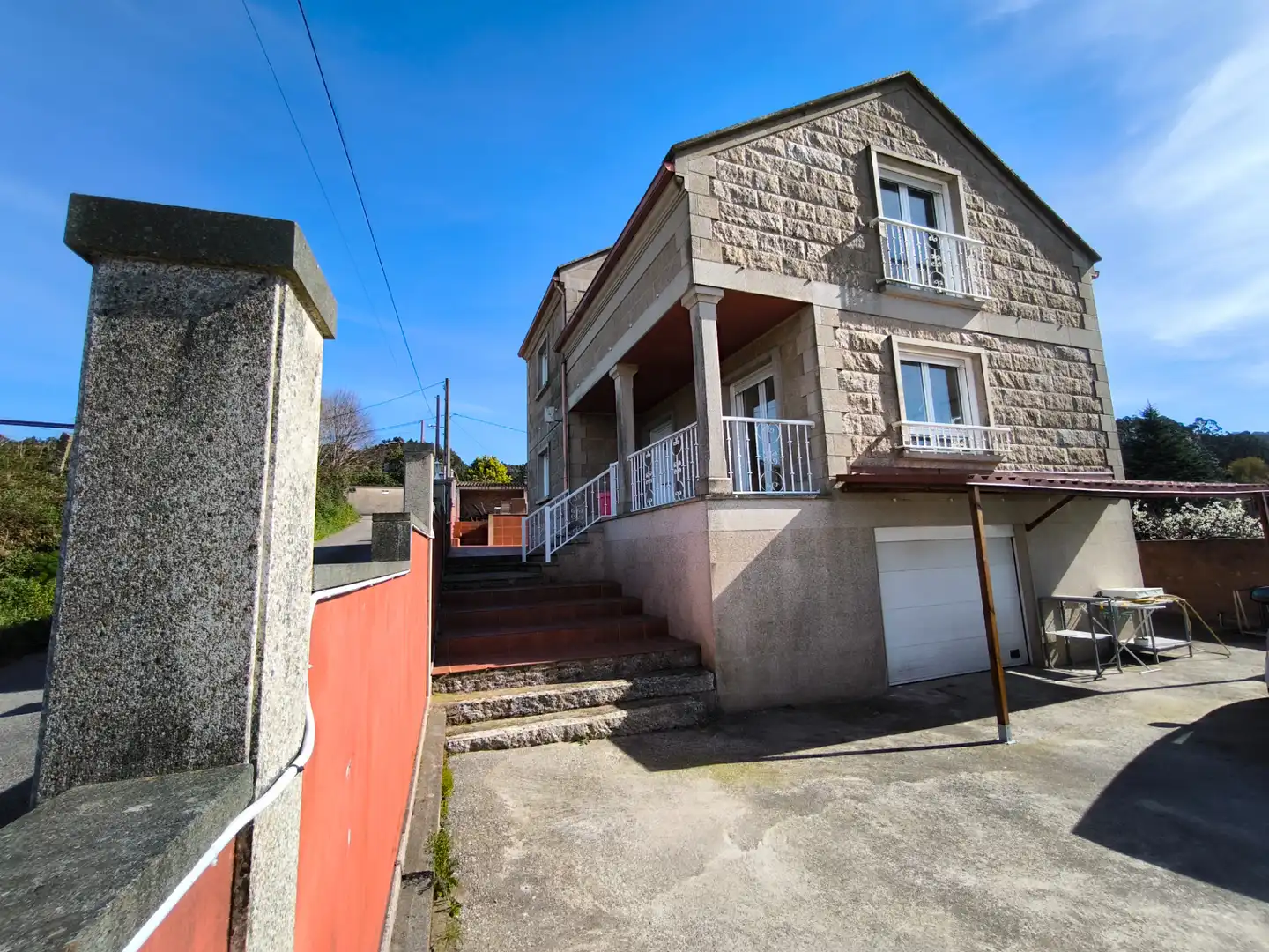 Vista exterior de Casa o chalet en venta en Meis con Calefacción, Jardín privado y Parquet