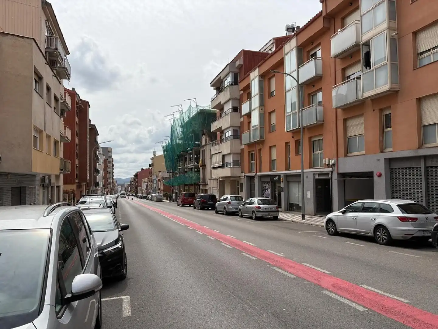 Vista exterior de Pis en venda en Esparreguera amb Traster