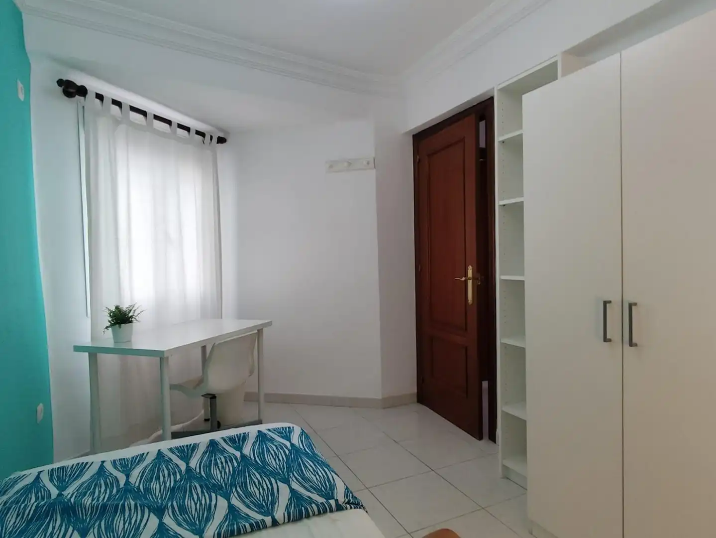 Habitación de Piso de alquiler en Sevilla con Aire acondicionado, Calefacción y Amueblado