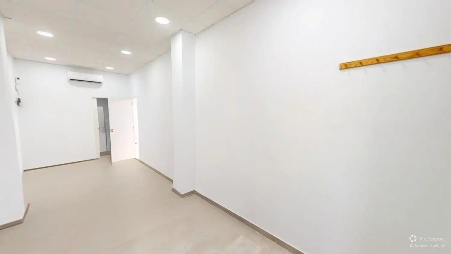 Commercial properties for sale in Sevilla  with Air Conditioner