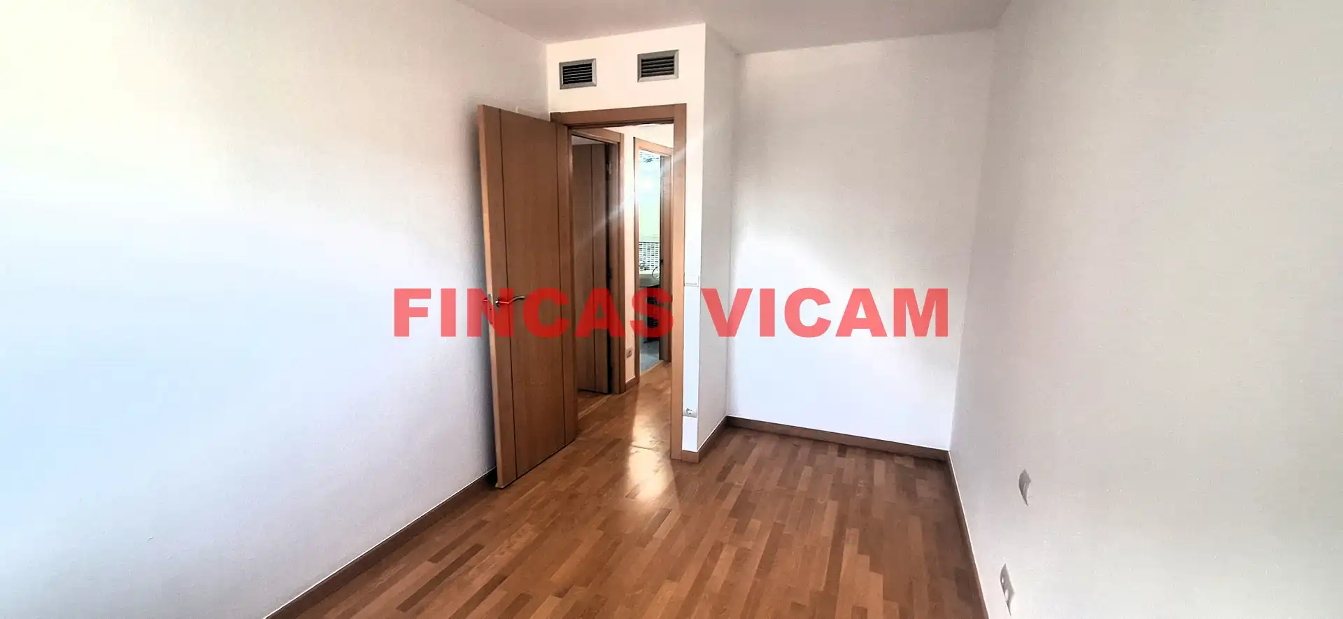 Schlafzimmer von Wohnung zum Verkauf in Huesca mit Heizung, Parkett und Terrasse