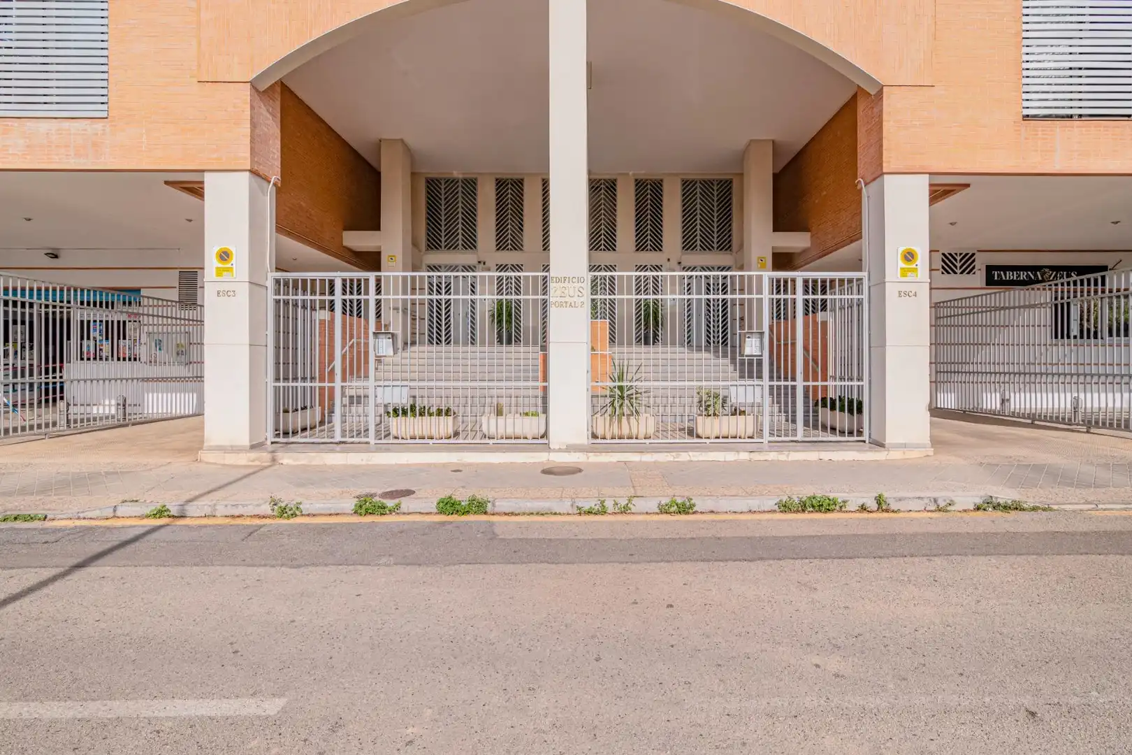 Flat for rent in Avda. Federico Garcia Lorca - Nueva Estación Autobuses