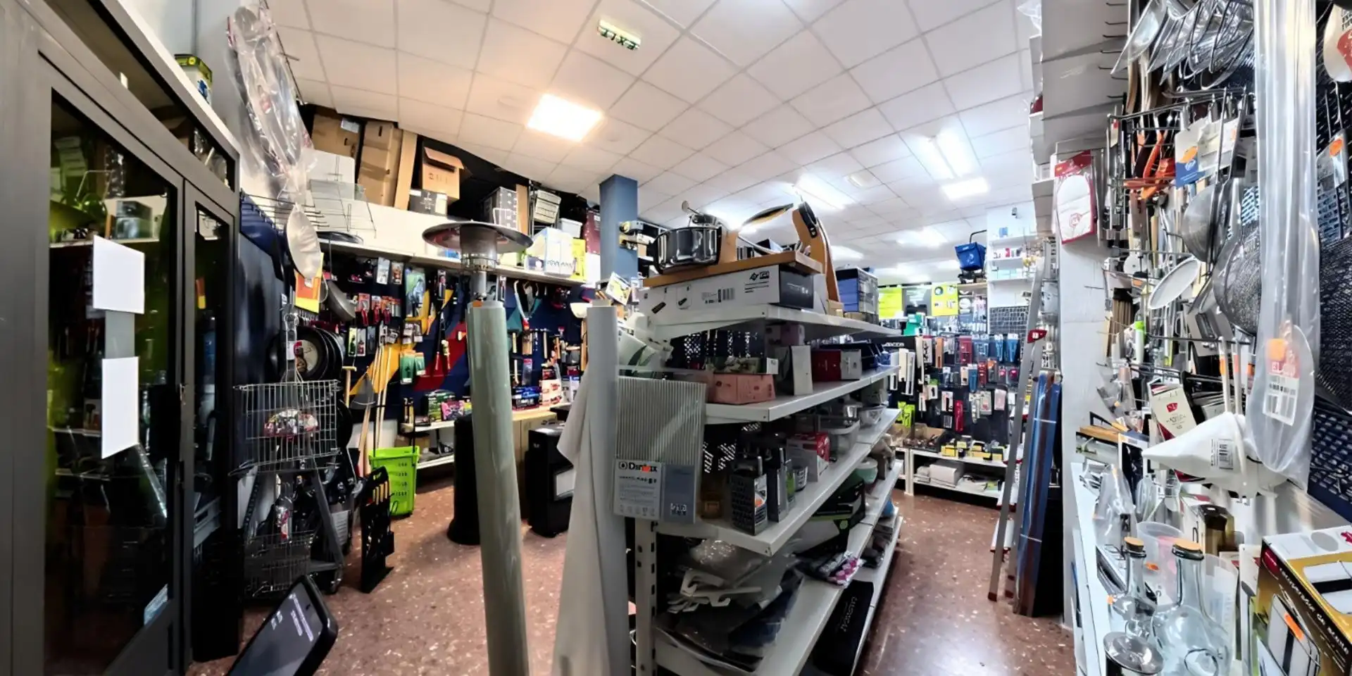 Local en venta en Chiva con Amueblado