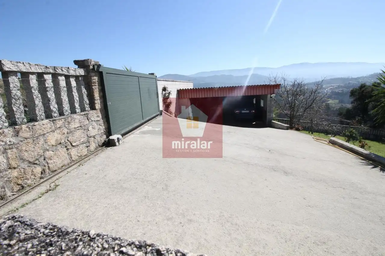 Haus oder Chalet zum Verkauf in As Neves