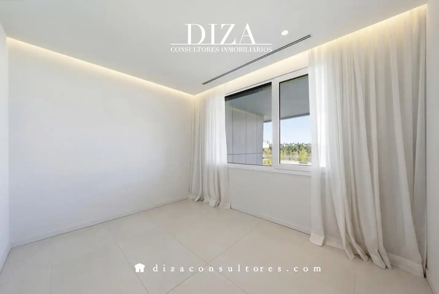 Bedroom of Duplexes for sale in Pozuelo de Alarcón  with Air Conditioner, Heating and Private garden