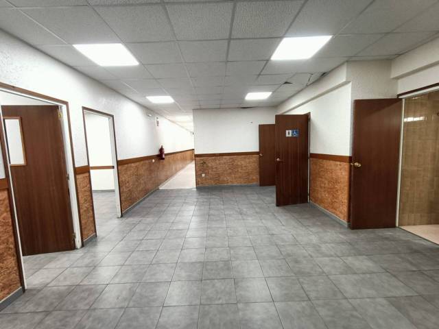 Local comercial en Venta en Calle Francesc Artau en Sant Narcís