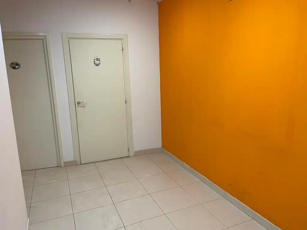 Gewerbefläche zum Verkauf in Carrer Francesc Tarafa, imagen 4