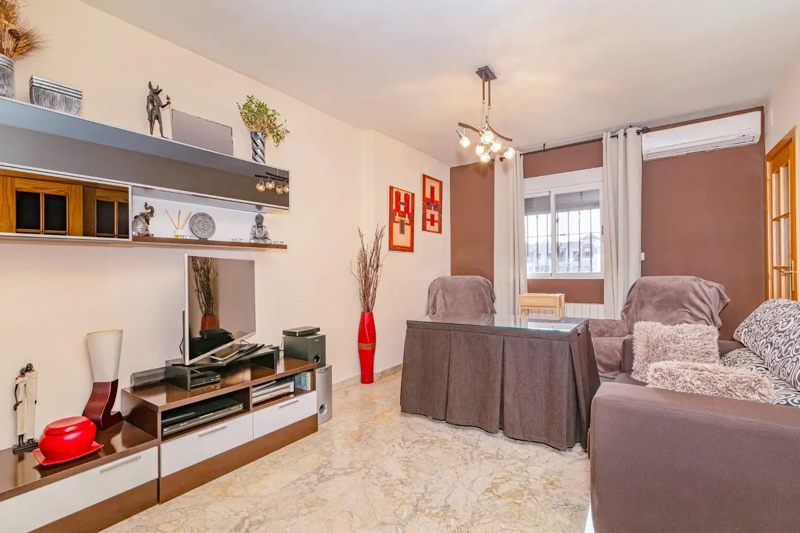 Sala de estar de Casa o chalet en venta en Cijuela con Aire acondicionado, Calefacción y Jardín privado